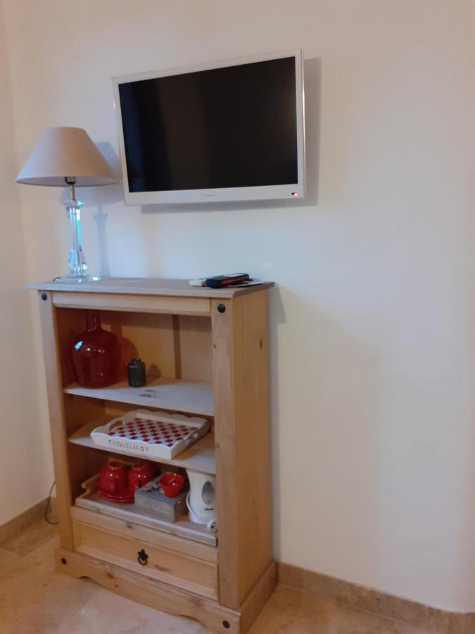 La Sapiniere -Chambres Climatisees Buisson Luaran gambar