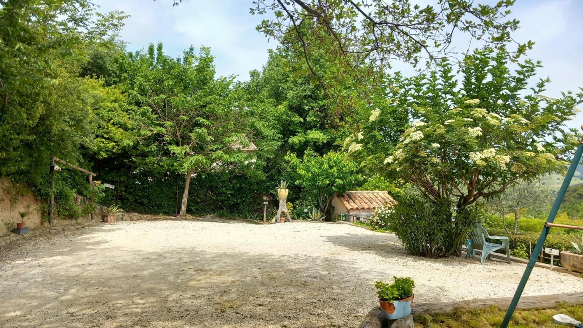 La Sapiniere -Chambres Climatisees Buisson Luaran gambar