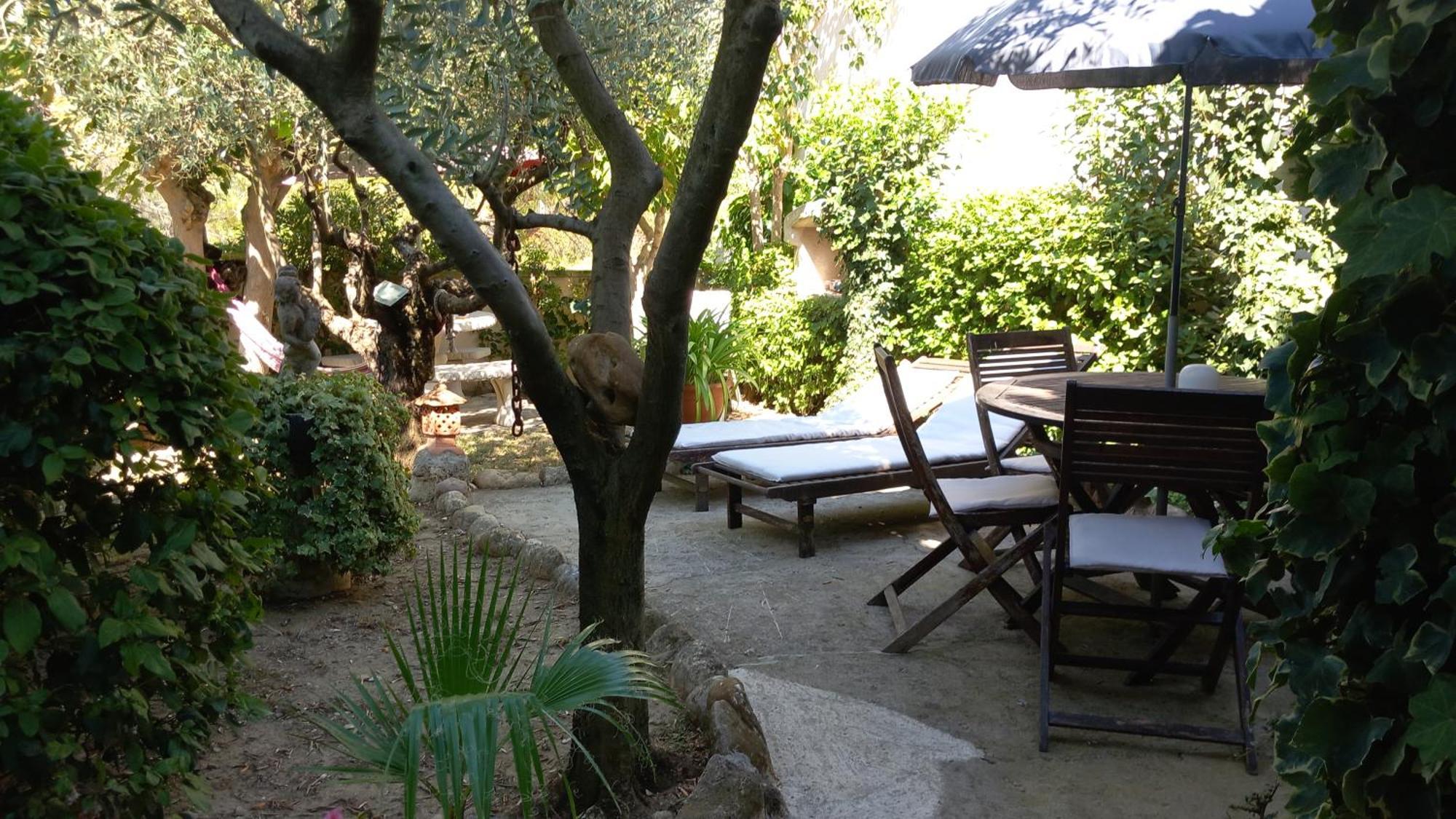 La Sapiniere -Chambres Climatisees Buisson Luaran gambar